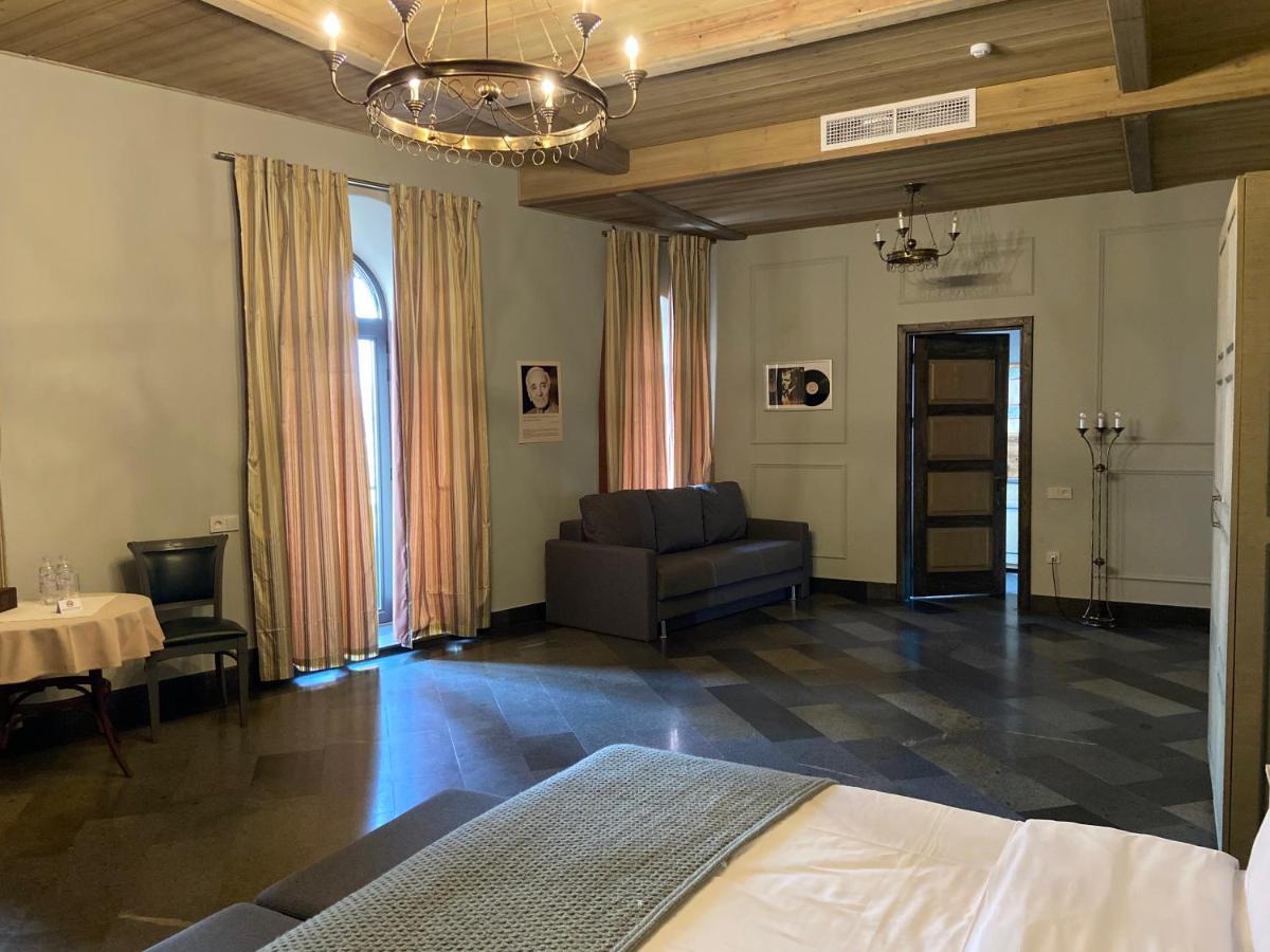 Apricot Hotel Yerevan Luaran gambar