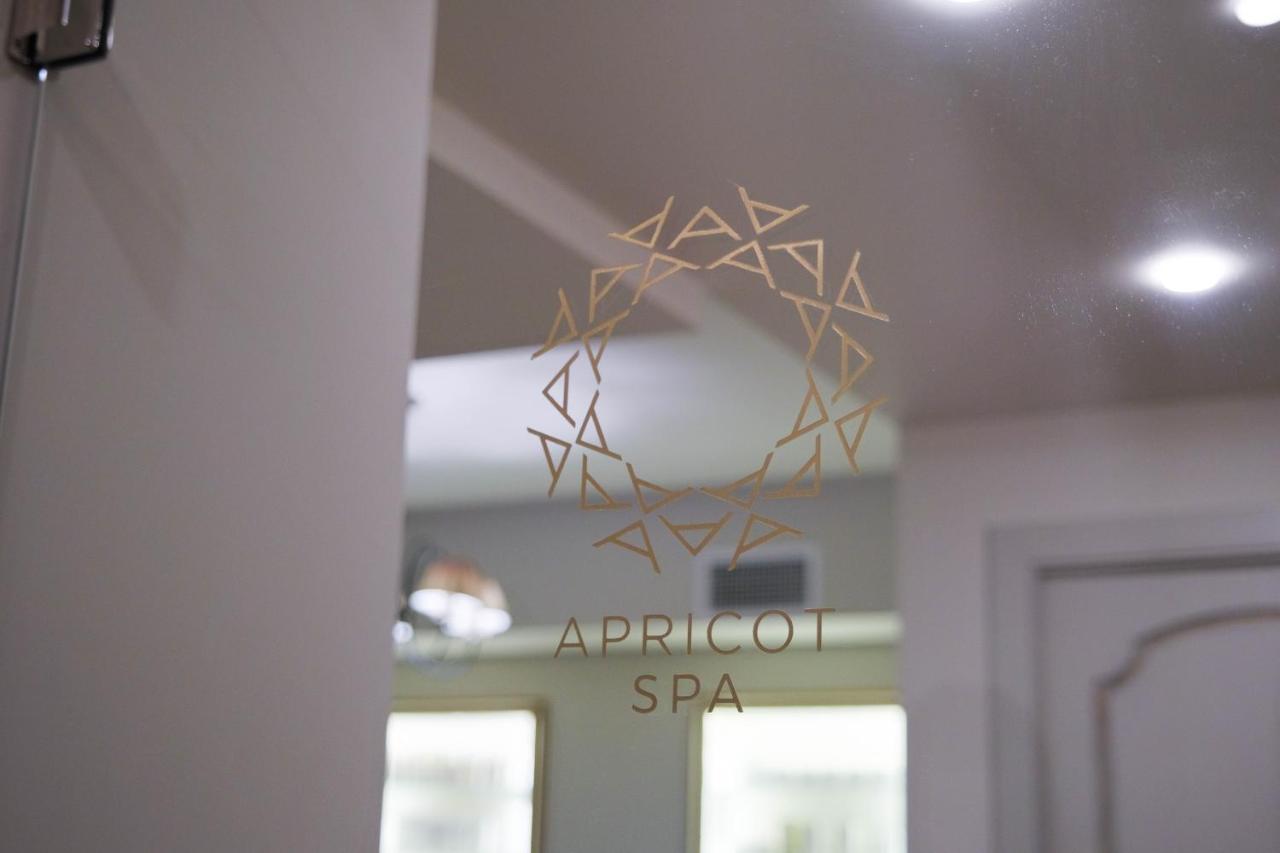 Apricot Hotel Yerevan Luaran gambar