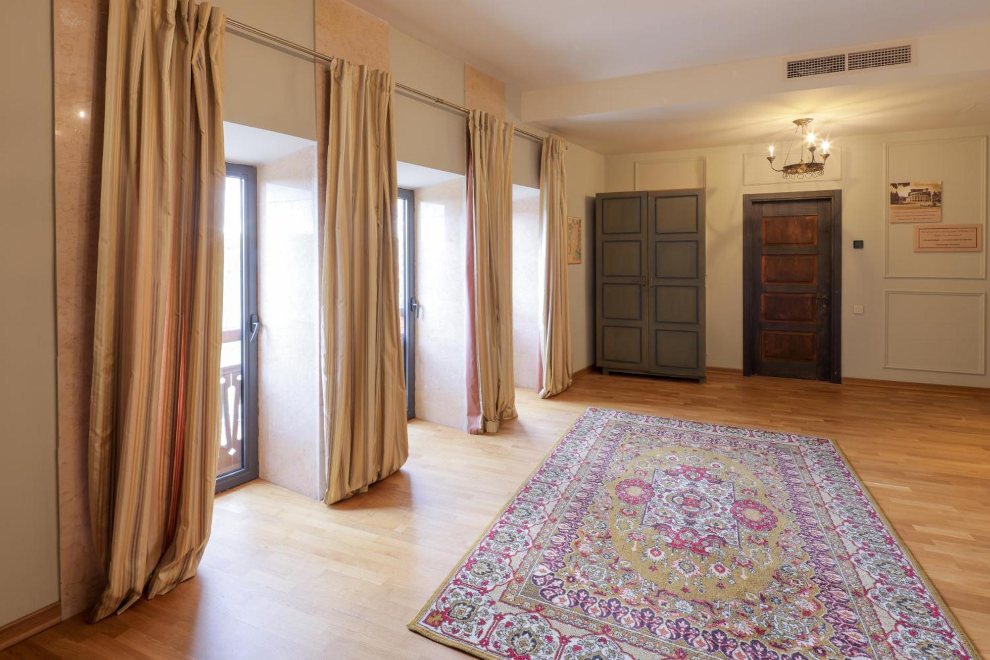 Apricot Hotel Yerevan Luaran gambar