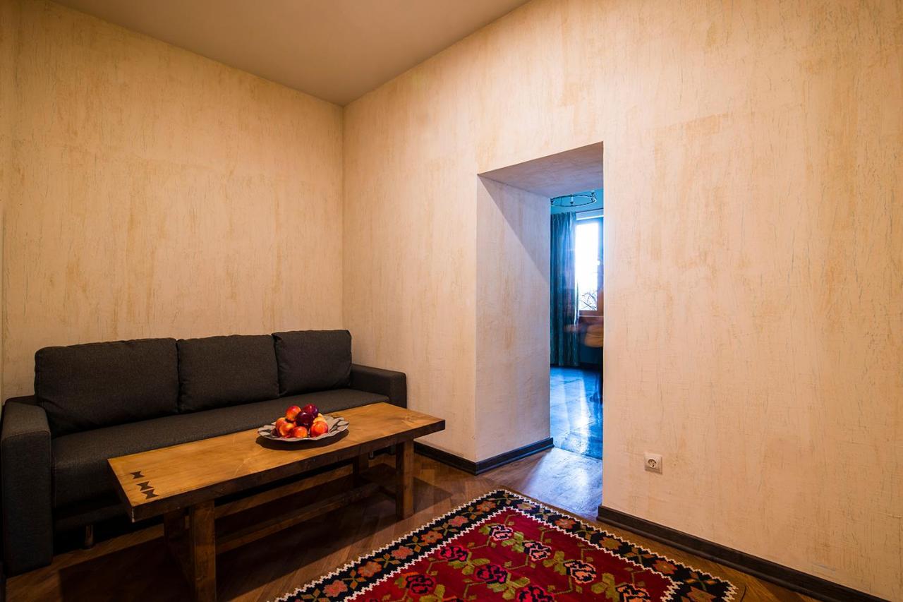 Apricot Hotel Yerevan Luaran gambar